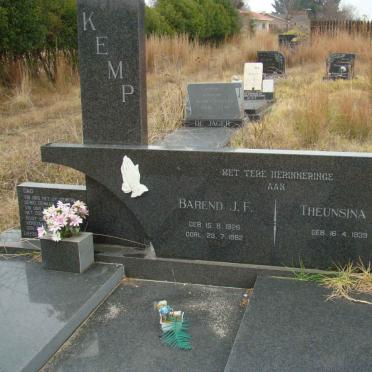 KEMP Barend J.F. 1926-1982 &amp; Theunsina D. 1939-