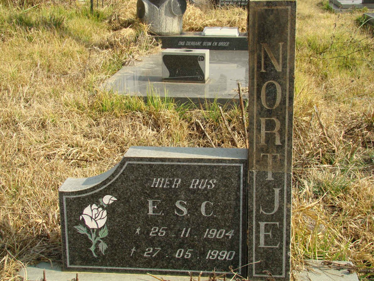 NORTJIE E.S.C. 1904-1990