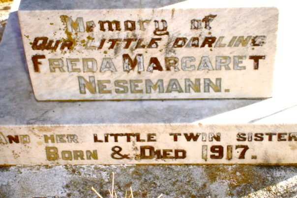 NESEMANN Freda Margaret 1917-1917 :: NESEMANN Baby 1917-1917