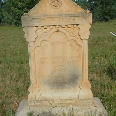 NICHOLLS Richard Henry 1857-1890 &amp; Alwyna Theodora GROENEVELD 1860-1893