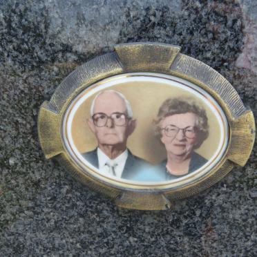 MULLER Louis Christian Albrecht 1911-1989 & Albertha Sophia HUMAN 1920-1989 _2