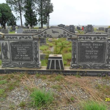 SWART Naomi nee BEUKES 1924-2004 :: SWART Manie 1923-1954 :: SWART Christie 1952-1954