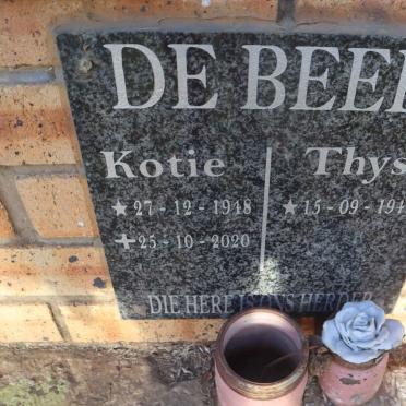BEER Thys, de 1942- & Kotie 1948-2020