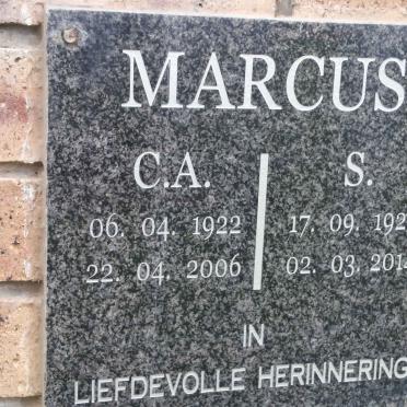 MARCUS C.A. 1922-2006 &amp; S. 1925-2014