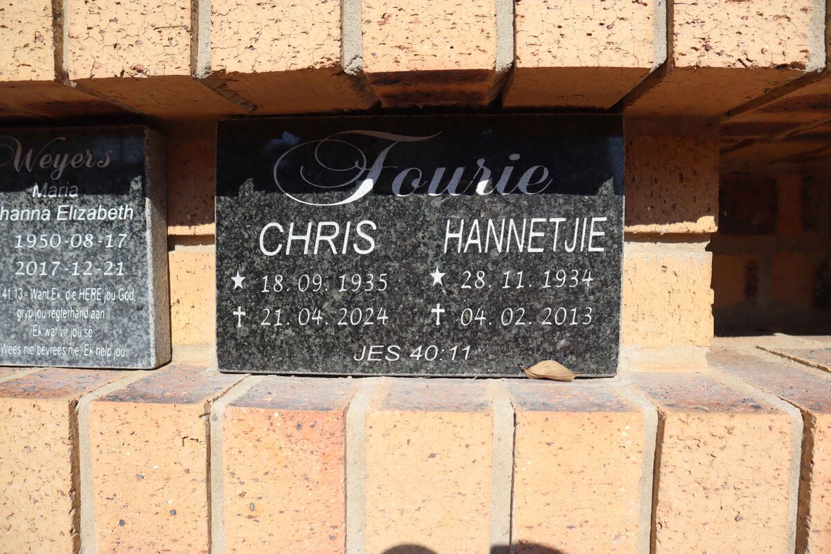 FOURIE Chris 1935-2024 & Hannetjie 1934-2013