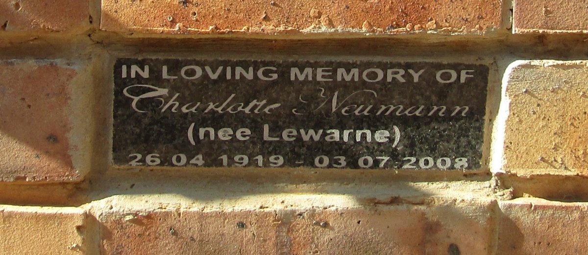 NEUMANN Charlotte nee LEWARNE 1919-2008