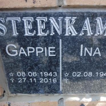 STEENKAMP Gappie 1943-2016 &amp; Ina 1945-