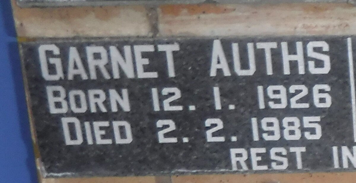 AUTHS Garnet 1926-1985