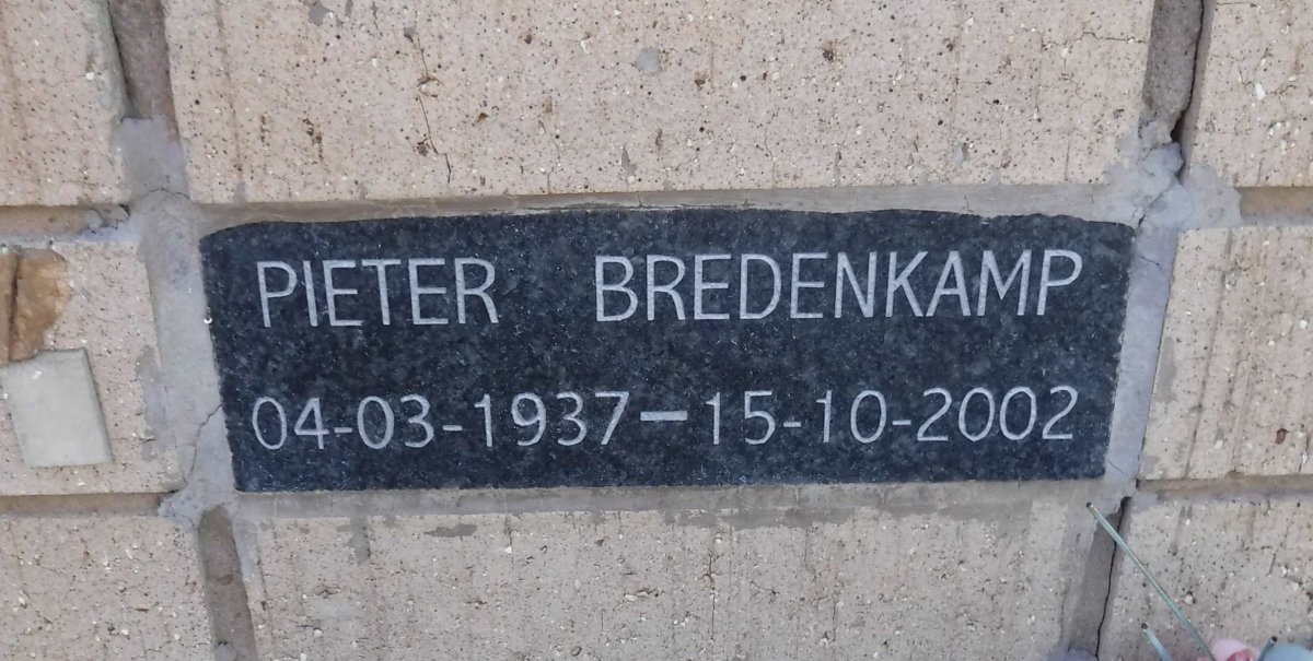 BREDENKAMP Pieter 1937-2002