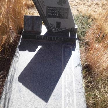 BEZUIDENHOUT Maria M.M. 1960-1988