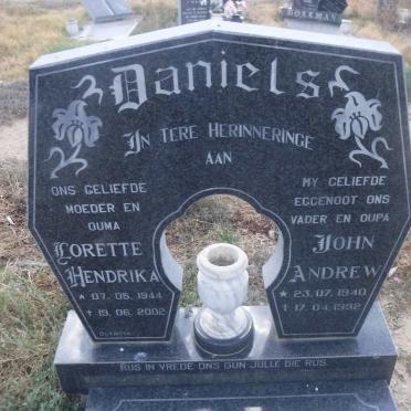 DANIELS John Andrew 1940-1992 &amp; Lorette Hendrika 1944-2002