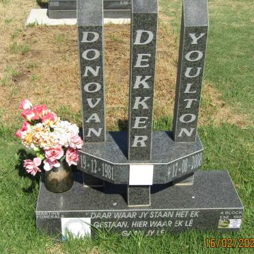 DEKKER Donovan Youlton 1981-2008