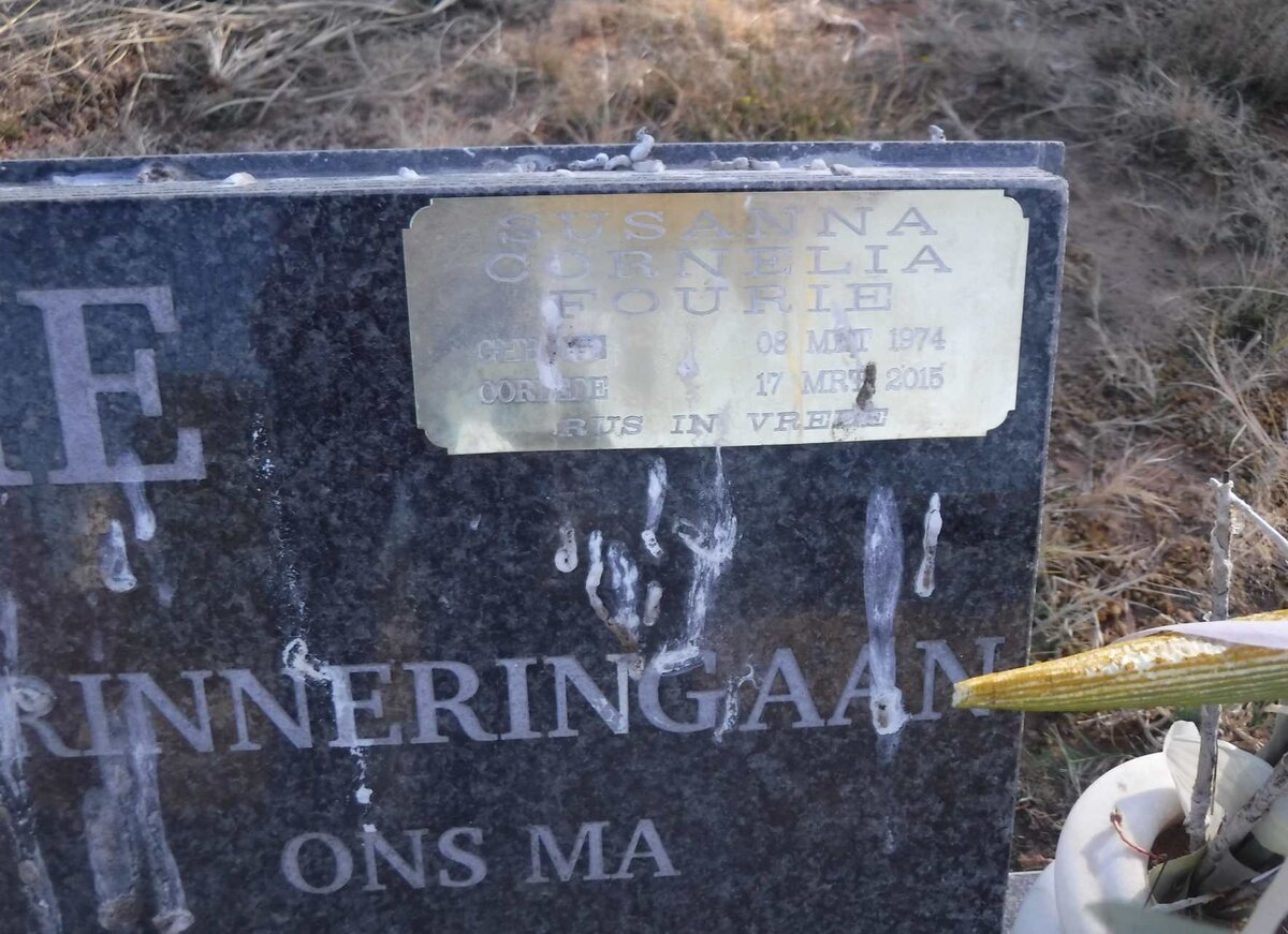 FOURIE Abraham Johannes 1941-1998 &amp; Susanna Cornelia VENTER 1946- :: FOURIE Susanna Cornelia 1974-2015