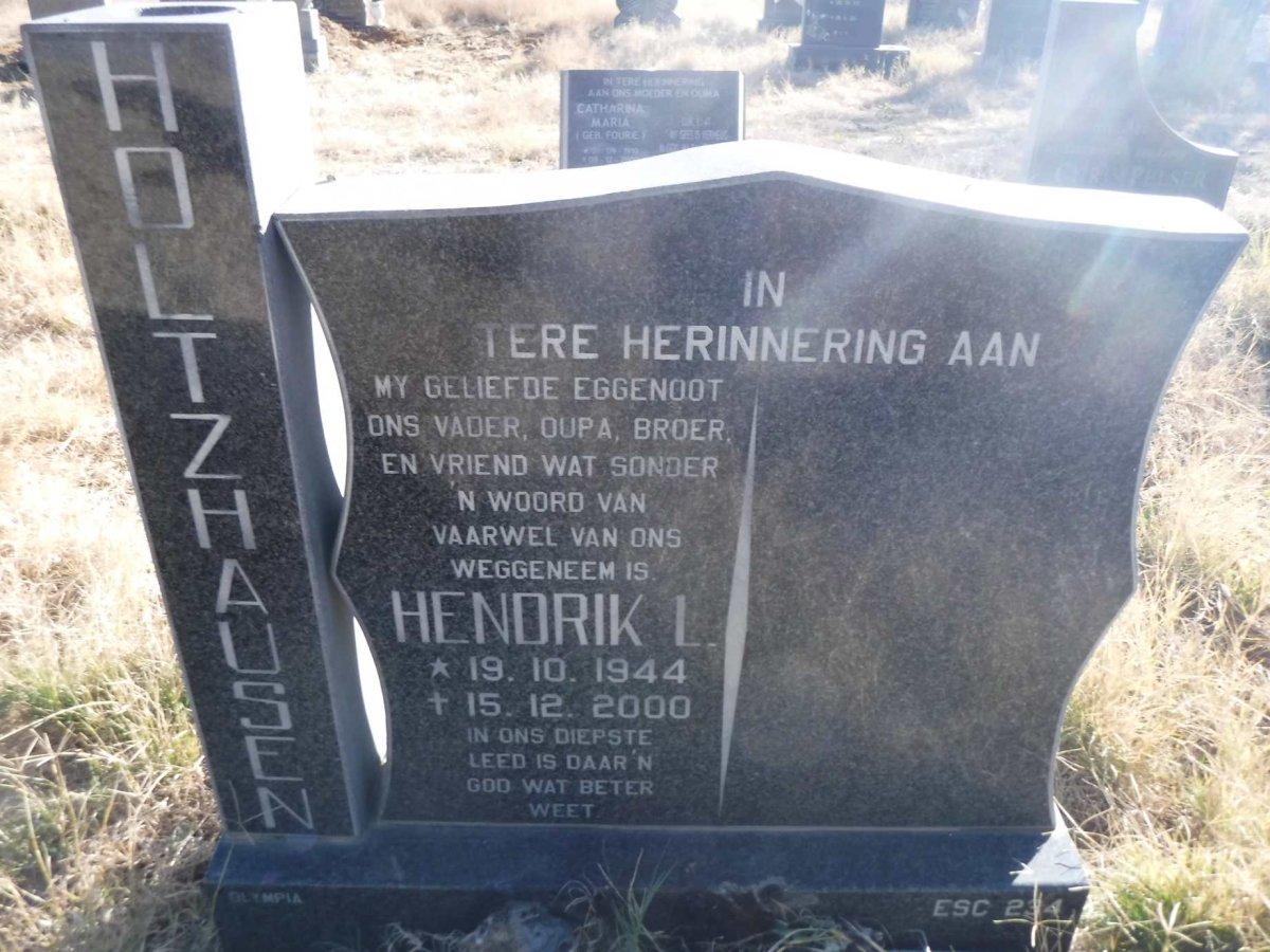 HOLTZHAUSEN Hendrik L. 1944-2000