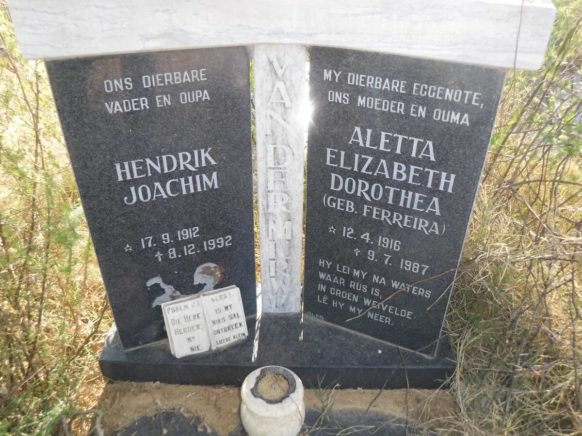 MERWE Hendrik Joachim, van der 1912-1992 &amp; Aletta Elizabeth Dorothea FERREIRA 1916-1987