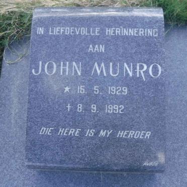 MUNRO John 1929-1992