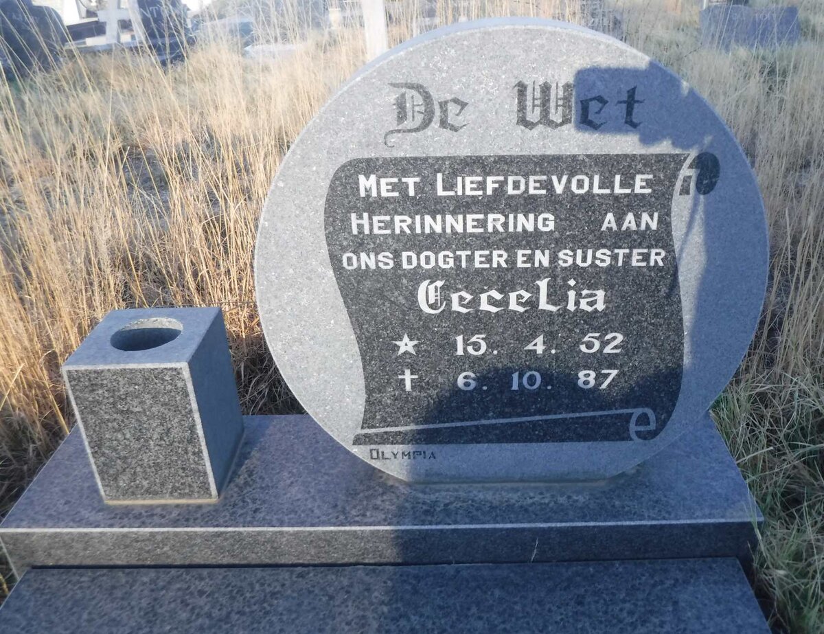 WET Cecelia, de 1952-1987