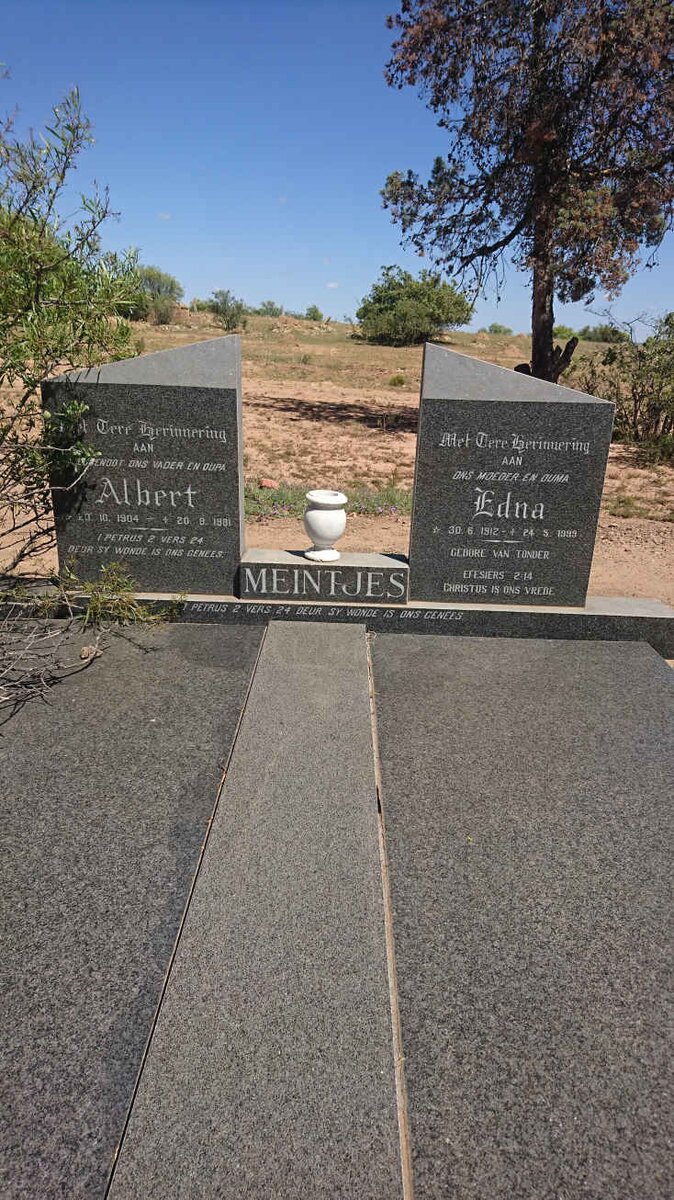 MEINTJES Albert 1904-1981 &amp; Edna 1912-1999