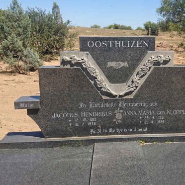 OOSTHUIZEN Jacobus Hendrikus 1913-1978 &amp; Anna Maria KLOPPER 1921-1994