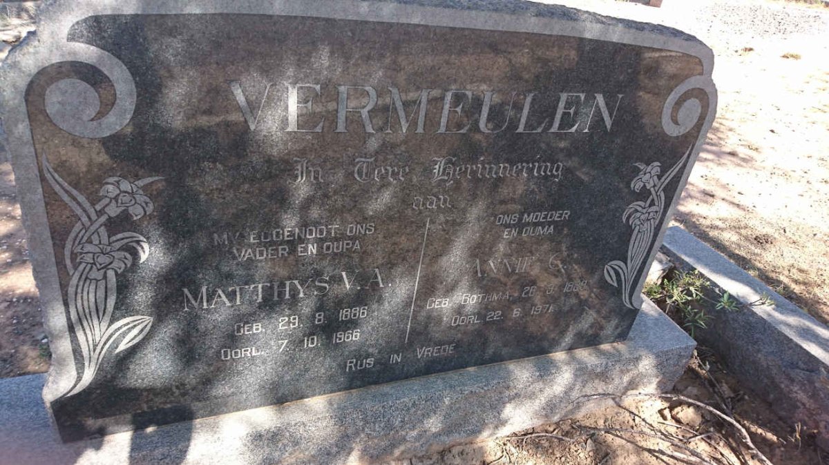 VERMEULEN Matthys V.A. 1886-1966 &amp; Annie C. BOTHMA 1889-1971