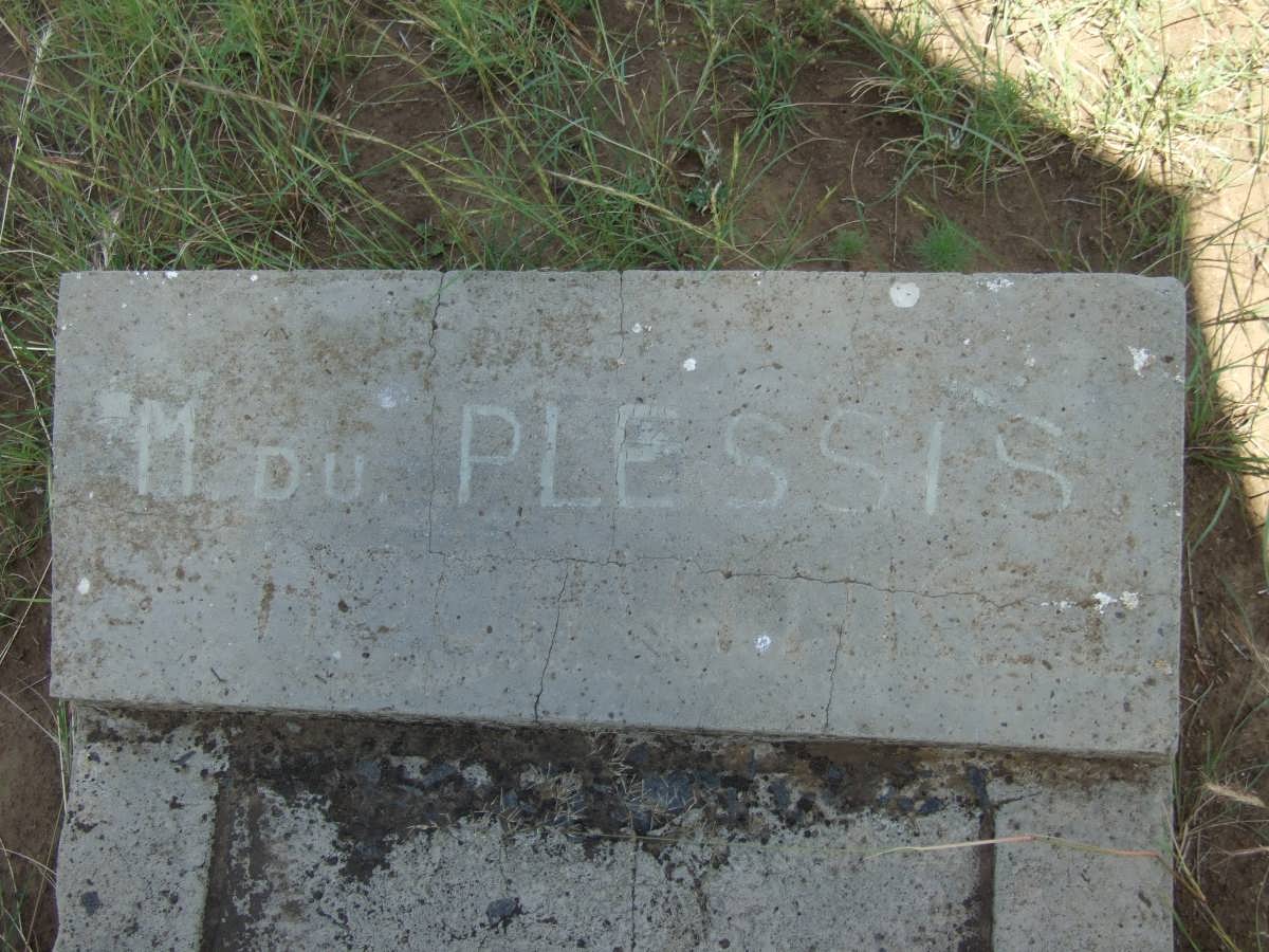 PLESSIS M., du