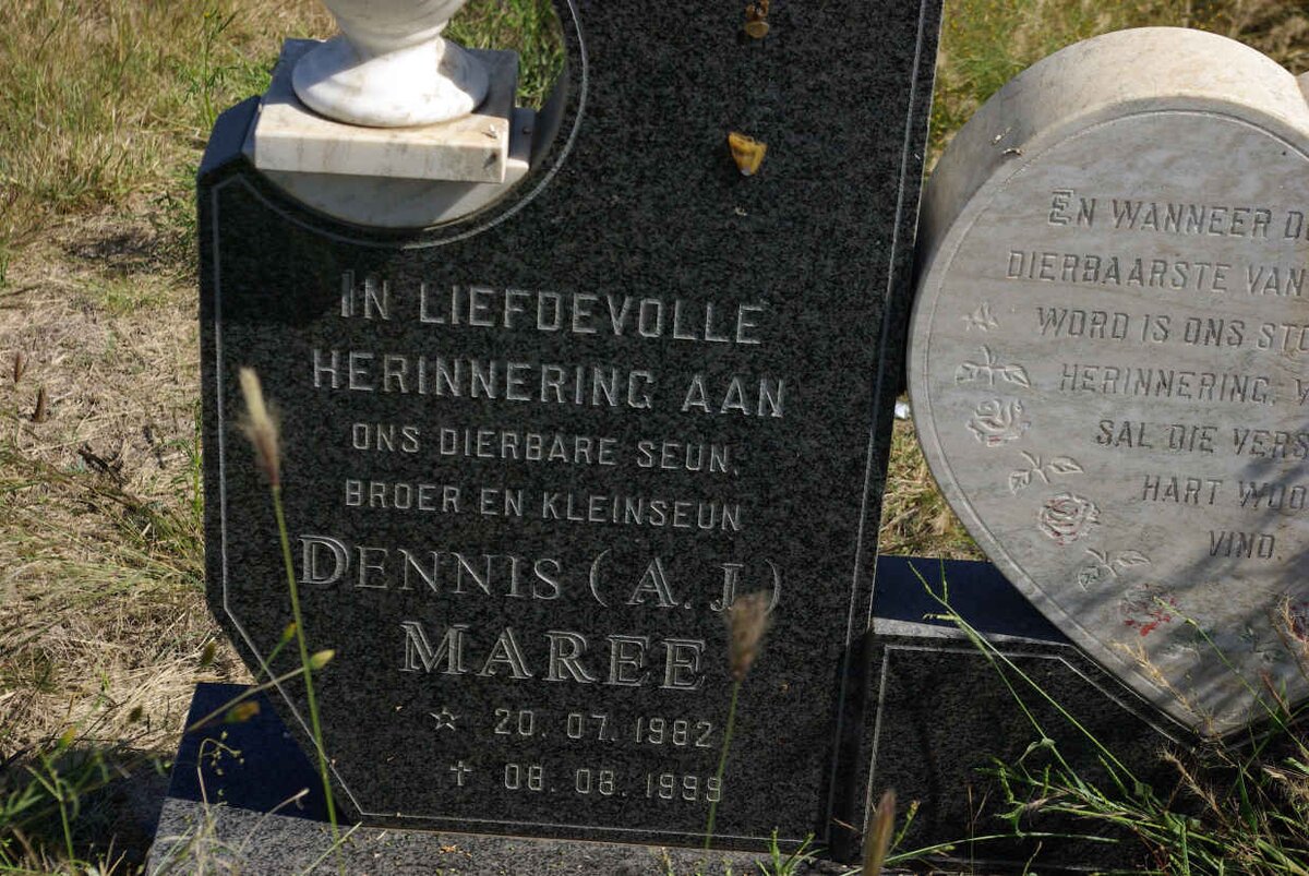 MAREE A.J. 1982-1999