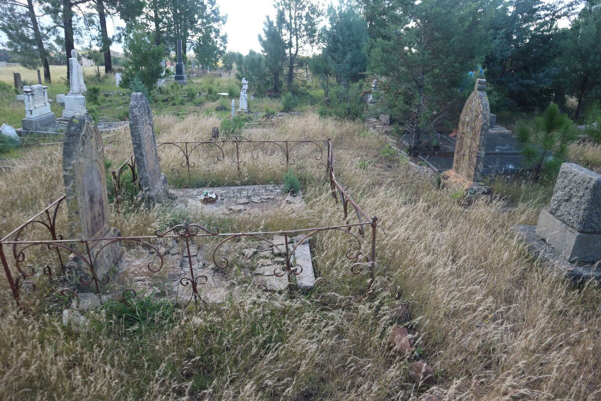 HIGGS Harry Neville 1849-1921 &amp; Maria M. 19?3 :: WELSFORD Elizabeth nee HIGGS -1921