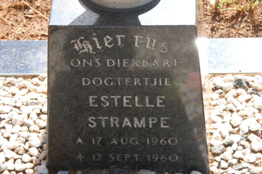 STRAMPE Estelle 1960-1960