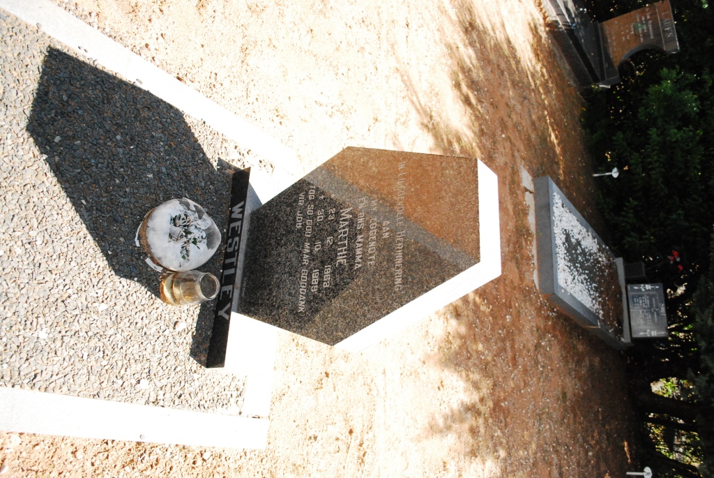 WESTLEY Marthie 1??2-198?