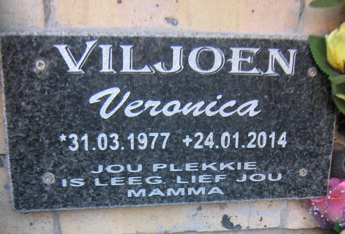 VILJOEN Veronica 1977-2014
