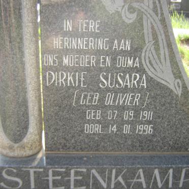 STEENKAMP Dirkie Susara nee OLIVIER 1911-1996