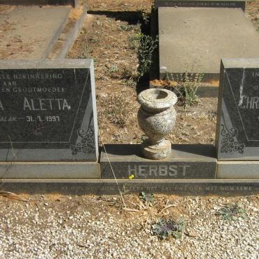 HERBST Christoffel Johannes 1909-1985 &amp; Johanna Aletta MALAN 1910-1997