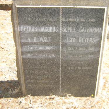 WALT Petrus Jacobus, v.d. 1904-1941 &amp; Sophie Catharina BEYERS 1909-1938