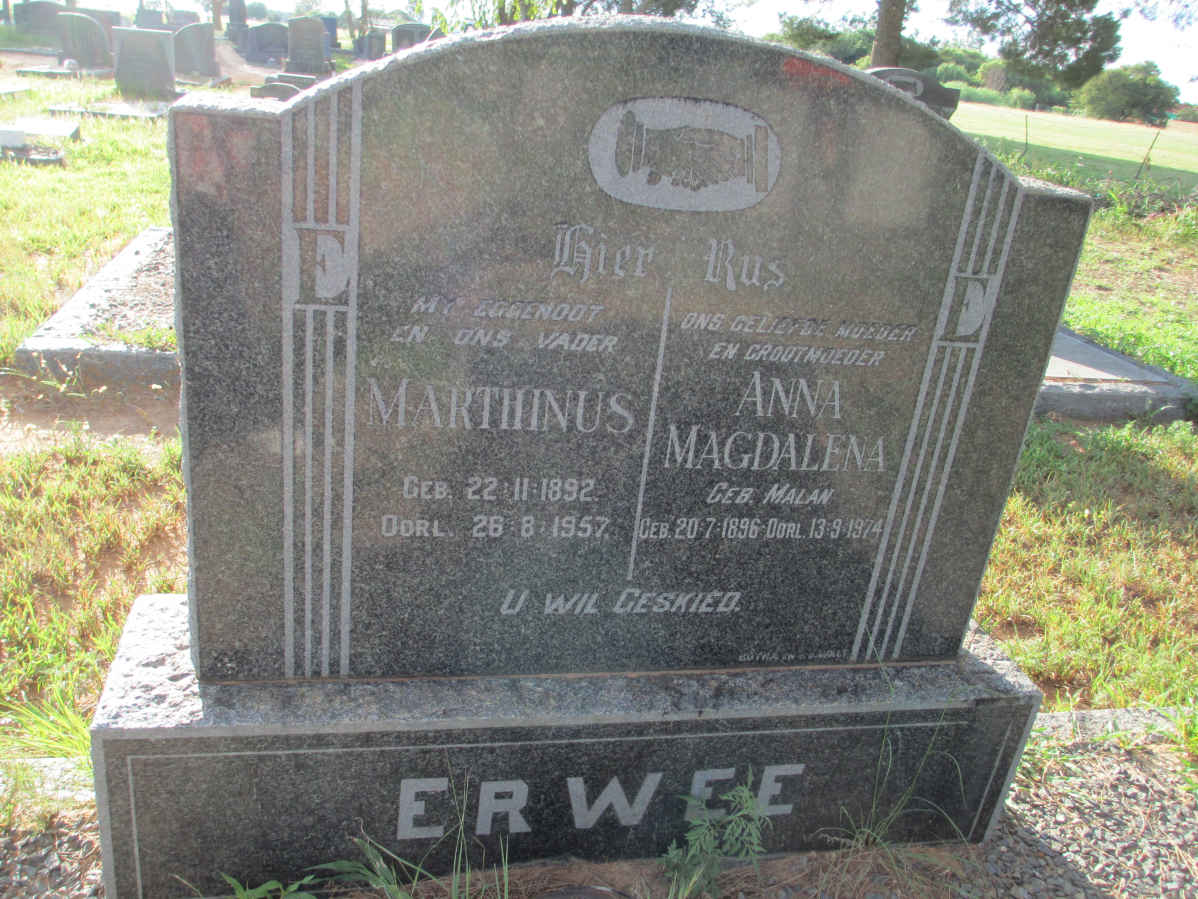 ERWEE Marthinus 1892-1957 &amp; Anna Magdalena MALAN 1896-1974