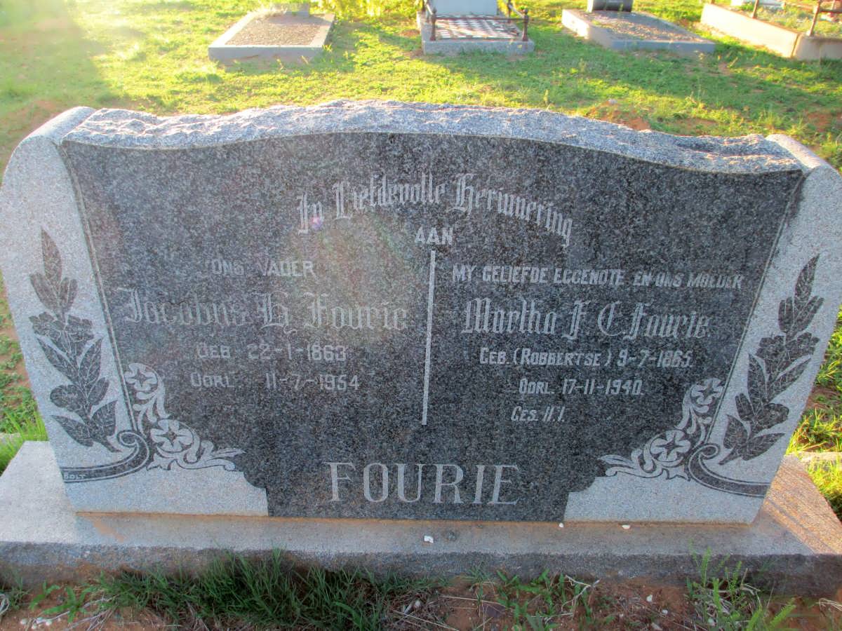 FOURIE Jacobus H. 1863-1954 &amp; Martha F.C. ROBBERTSE 1865-1940