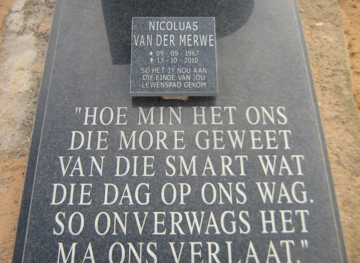 MERWE Nicoluas, van der 1967-2010