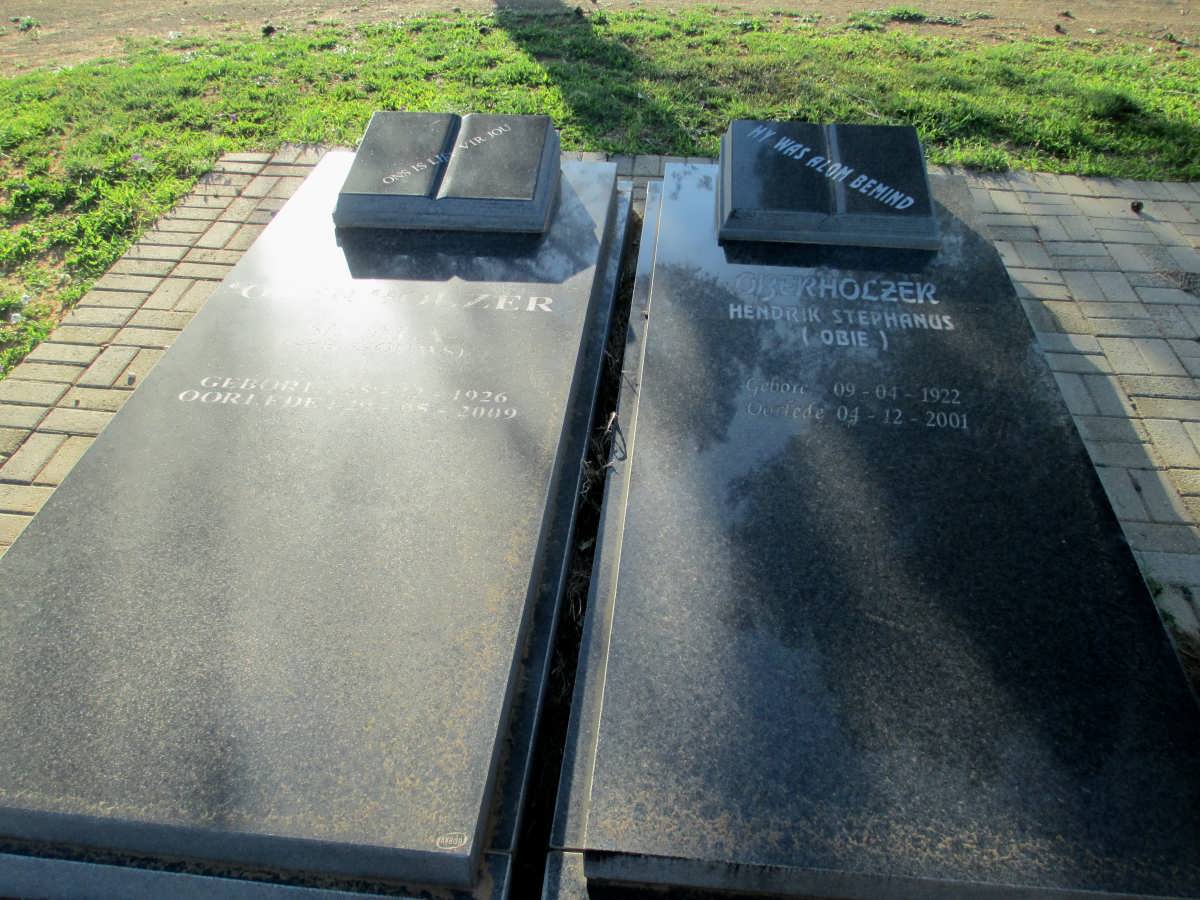 OBERHOLZER Hendrik Stephanus 1922-2001 &amp; Sheila GOUWS 1926-2009