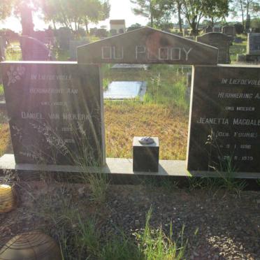 PLOOY Daniël van Niekerk, du 1895-1959 &amp; Jeanetta Magdalena M. FOURIE 1898-1979