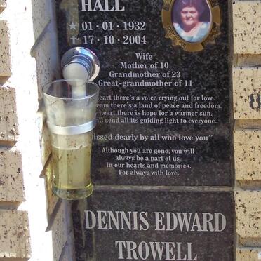HALL Johanna Margret 1932-2004 :: TROWELL Dennis Edward 1962-2005