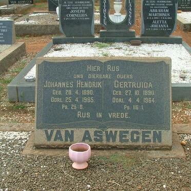 ASWEGEN Johannes Hendrik, van 1890-1965 &amp; Gertruida 1890-1964