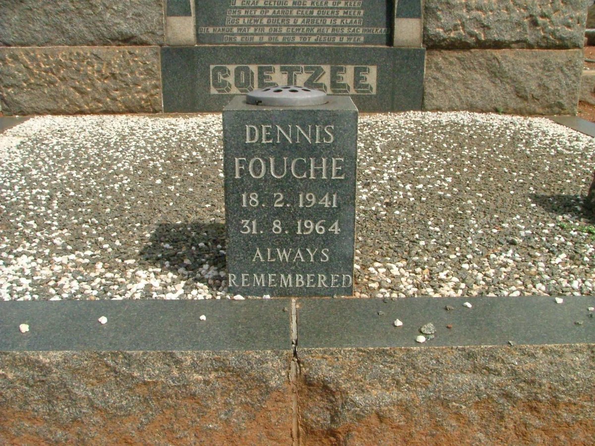 FOUCHE Dennis 1941-1964
