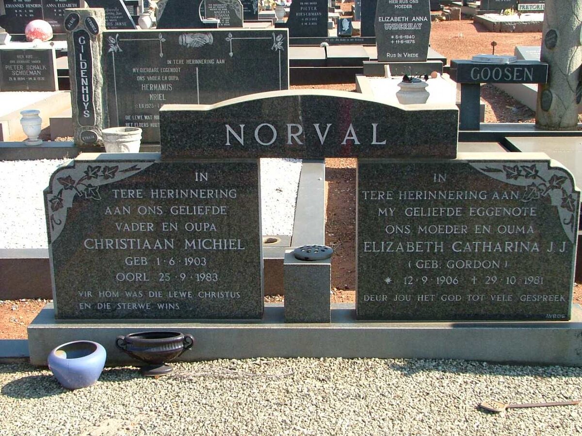 NORVAL Christiaan Michiel 1903-1983 &amp; Elizabeth Catharina J.J. GORDON 1906-1981