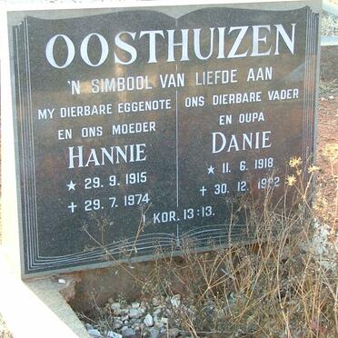 OOSTHUIZEN Danie 1918-19?2 &amp; Hannie 1915-1974