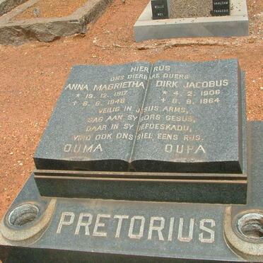 PRETORIUS Dirk Jacobus 1906-1964 &amp; Anna Magrietha 1917-1946