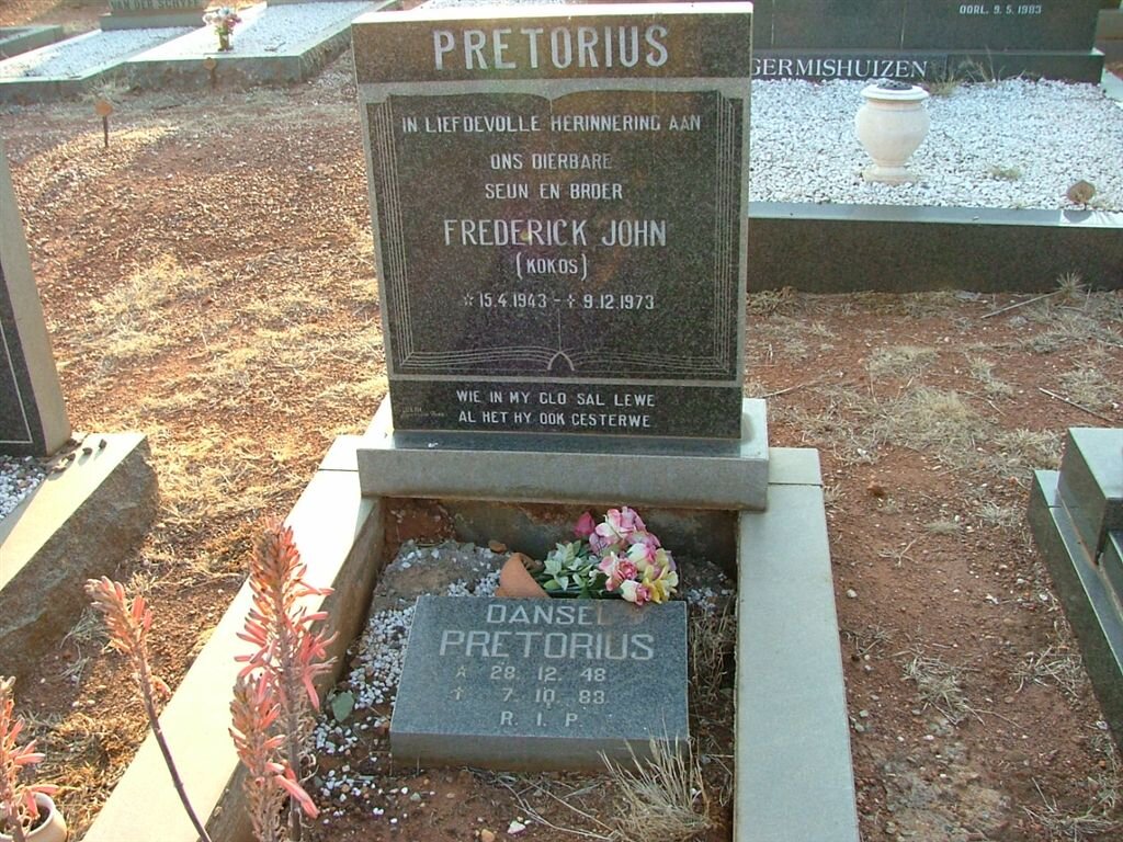 PRETORIUS Frederick Johan 1943-1973 :: PRETORIUS Dansel 1948-1983