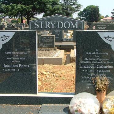 STRYDOM Johannes Petrus 1944- &amp; Elizabeth Catharina 1943-2004