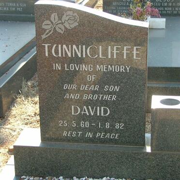 TUNNICLIFFE David 1960-1982