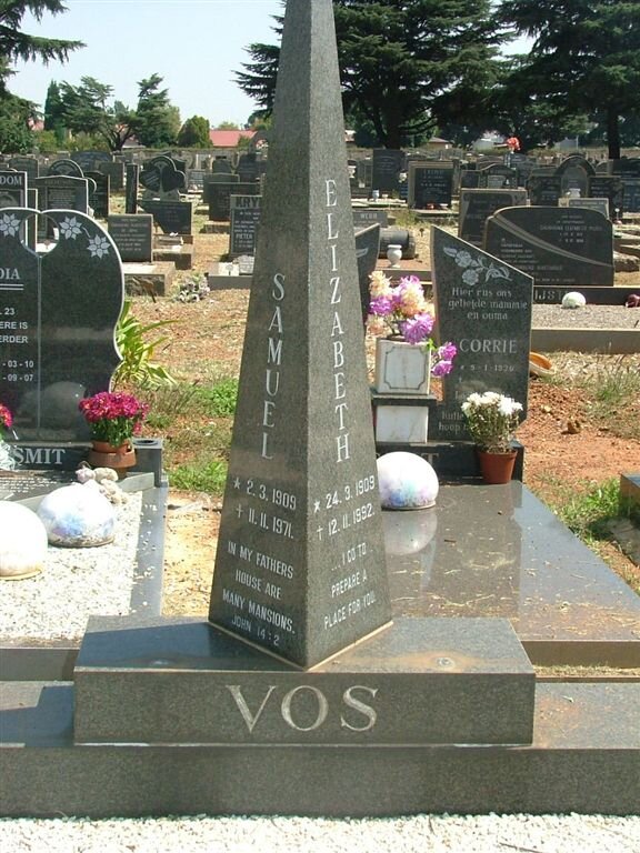 VOS Samuel 1909-1971 &amp; Elizabeth 1909-1992