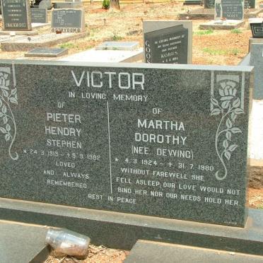 VICTOR Pieter Hendrey Stephen 1913-1982 &amp; Martha Dorothea DEWING 1924-1980
