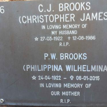 BROOKS Christopher James 1922-1986 &amp; Philippina Wilhelmina 1922-2015